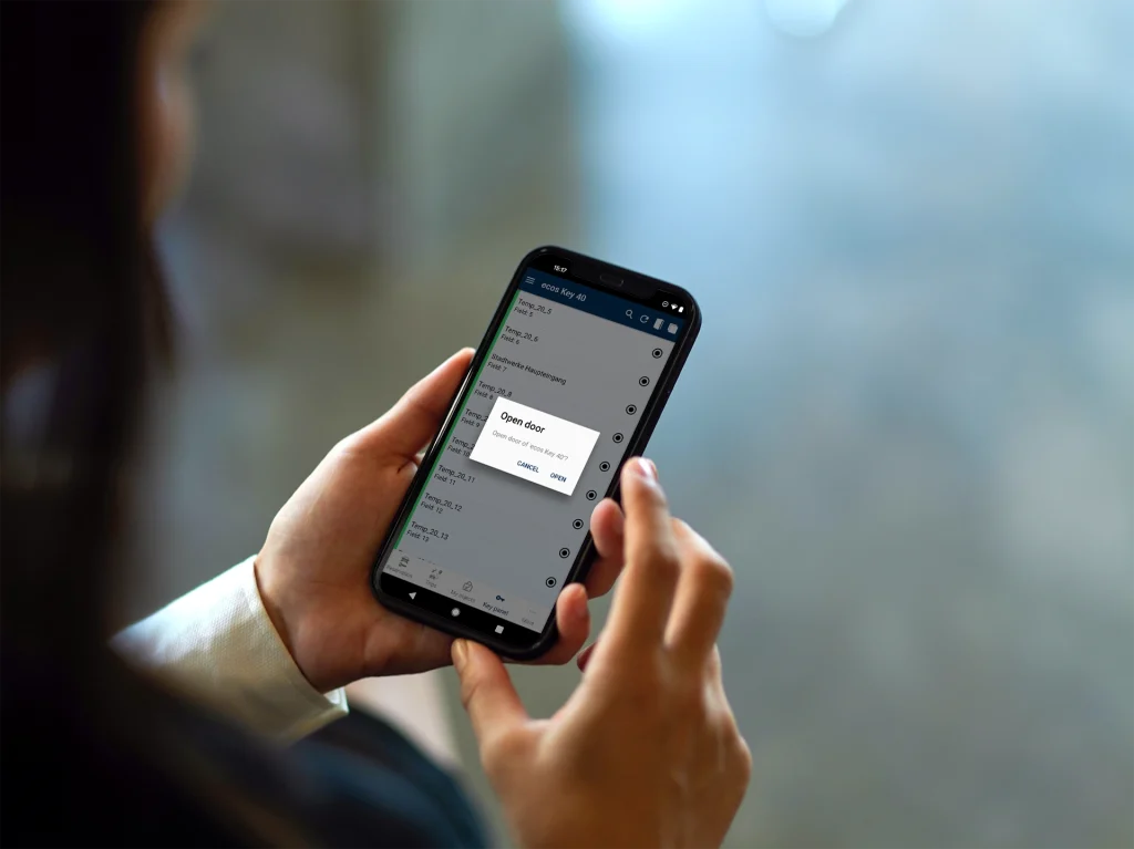 Mobilapp för elektroniskt nyckelskåp, öppna dörrar snabbt och säkert via mobil